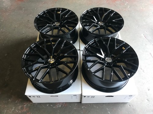 Golf pretoria r8v10 - 19'',