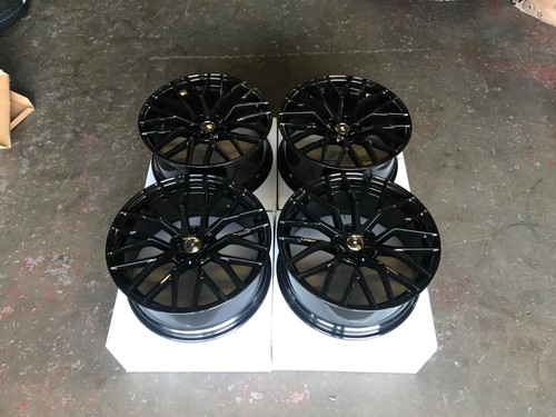 Golf r8 style alloy - 19", r